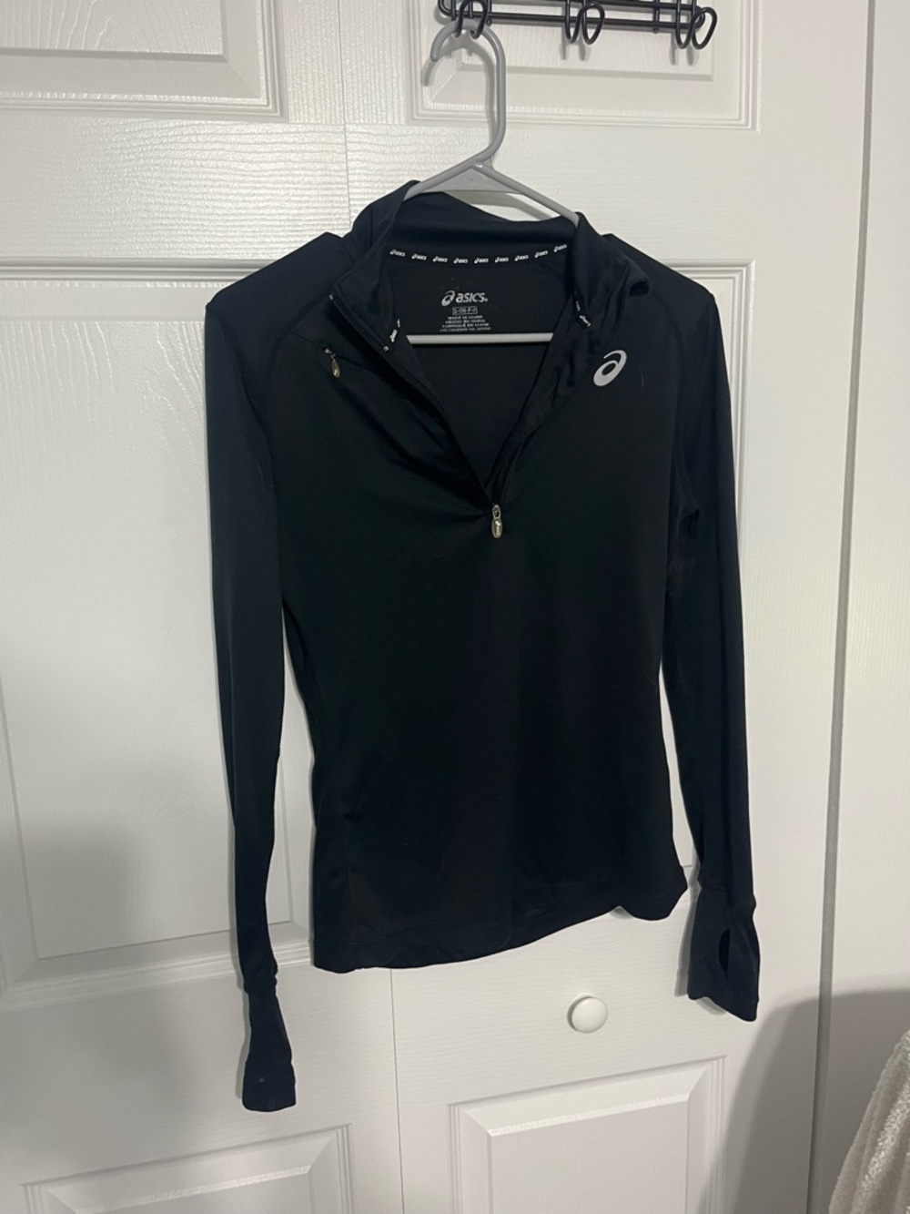 ASICS Black Women's Long-Sleeve Quarter-Zip Hoodie Top